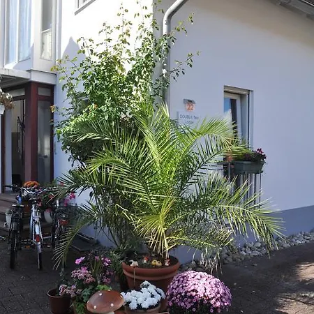 Guest house Double Two *