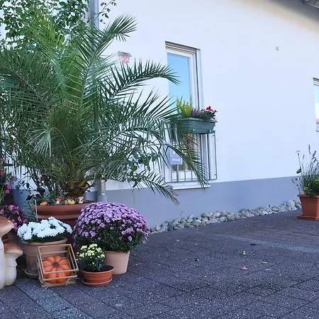 Guest house Double Two 3*