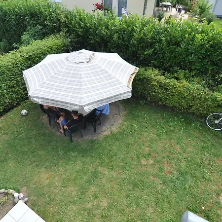Double Two Guest house *